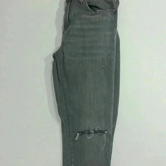 BLANKNYC The Bond mid Rise Skinny Distressed Jean - Picture 2 of 8